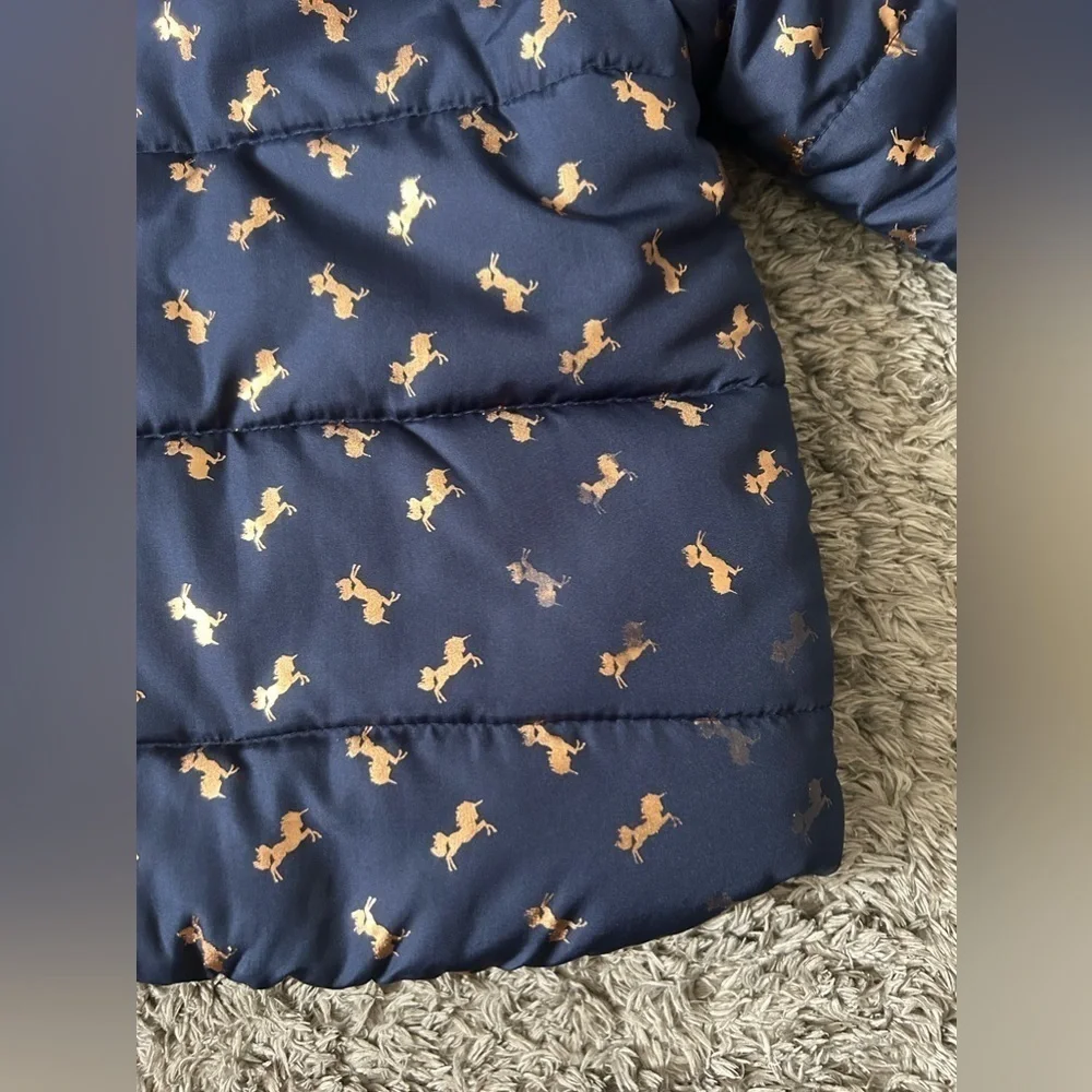 OshKosh Bgosh pockets good corner